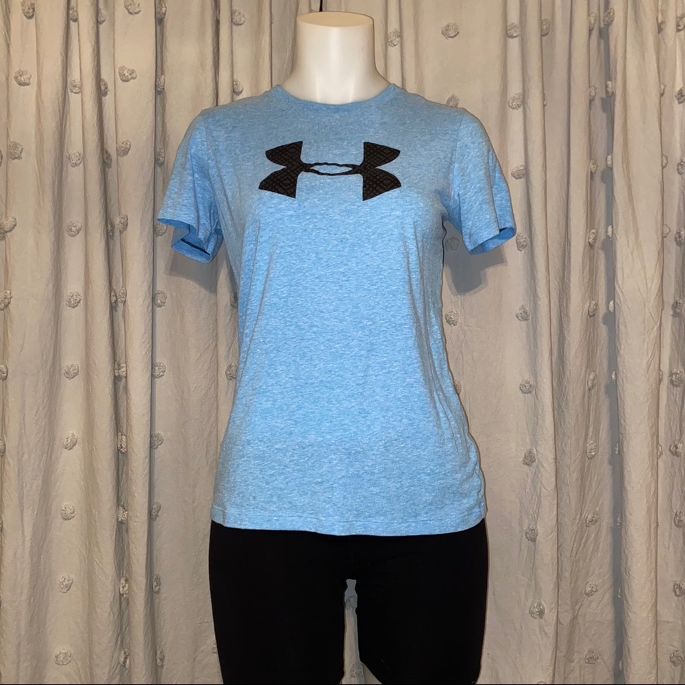 UA tee